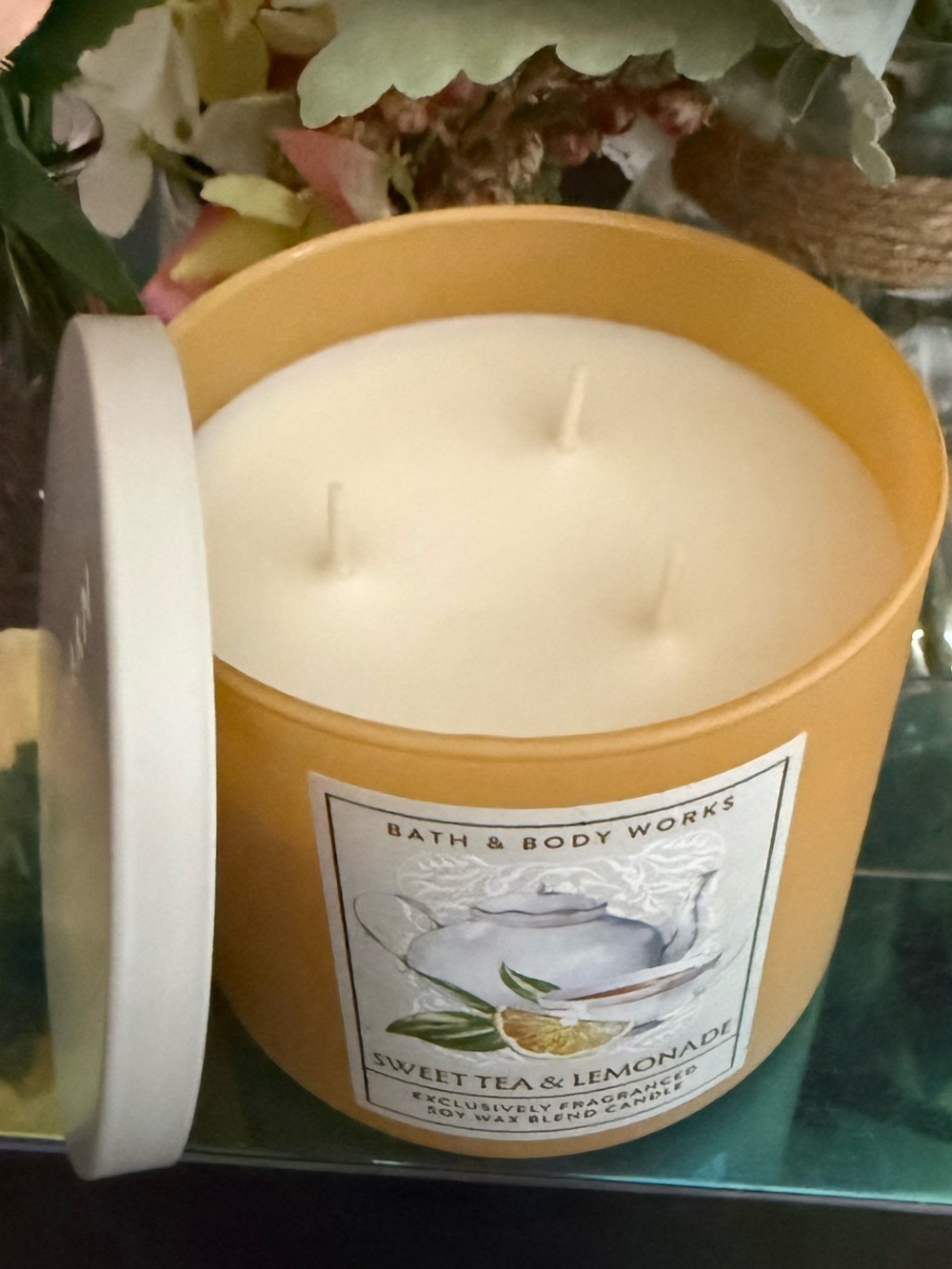 🆕🍋 WHITE BARN “SWEET TEA & LEMONADE” 3-WICK SCENTED CANDLE. BRAND NEW! - Picture 3 of 4